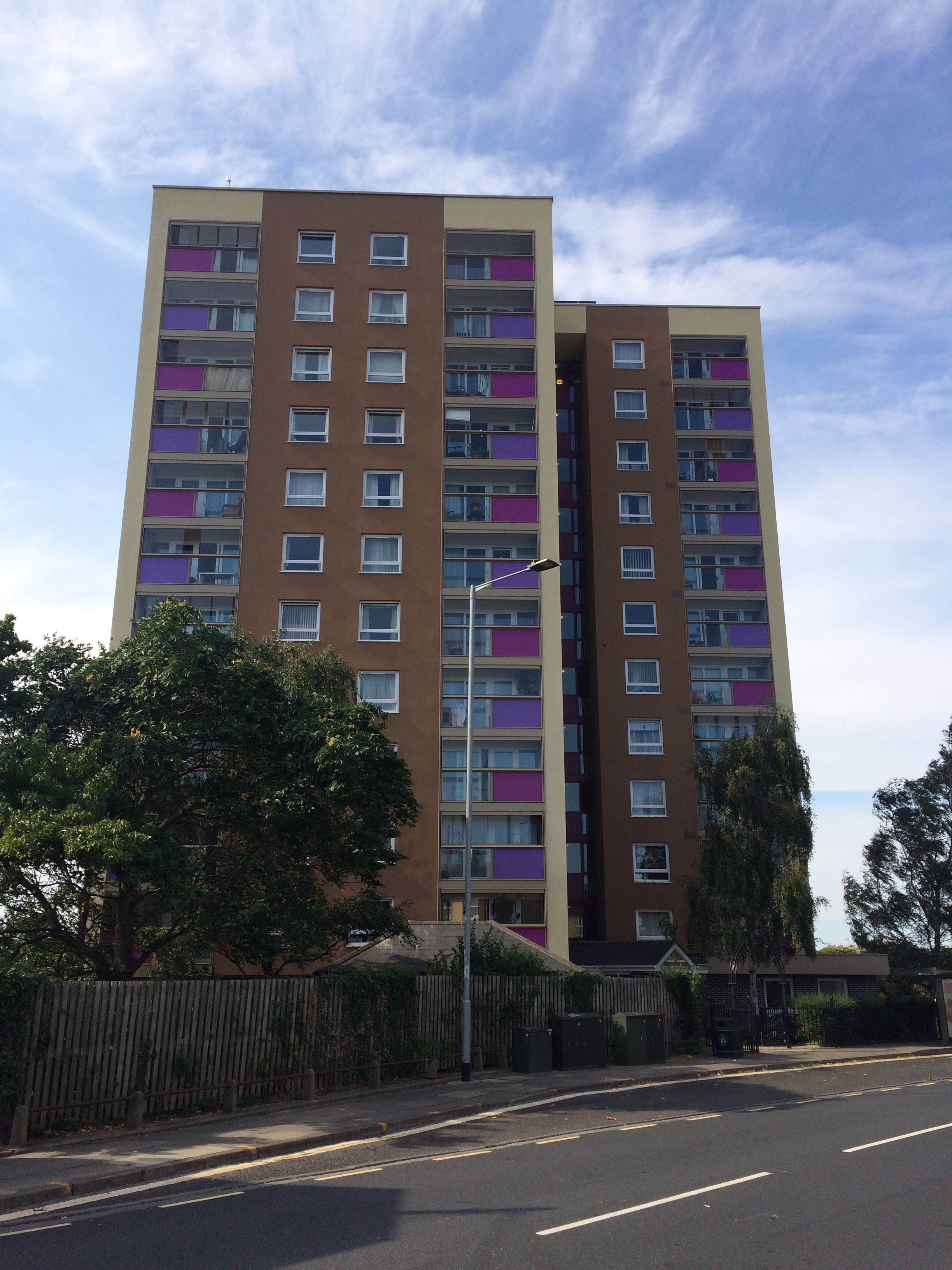Cumberland Towers (3).JPG